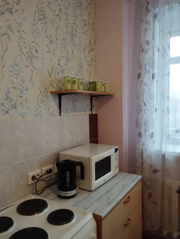 Квартира 2-комнатная Квартира — Тюмень