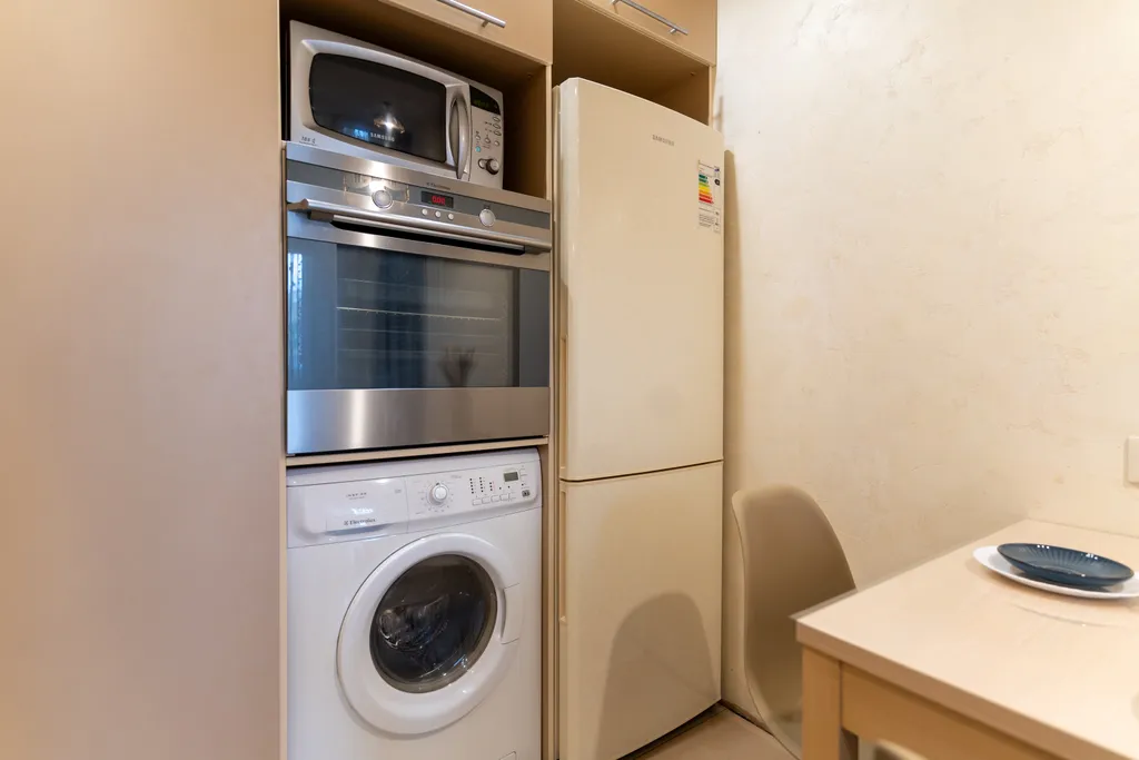 Просторная квартира с гидромассажной ванной и балконом