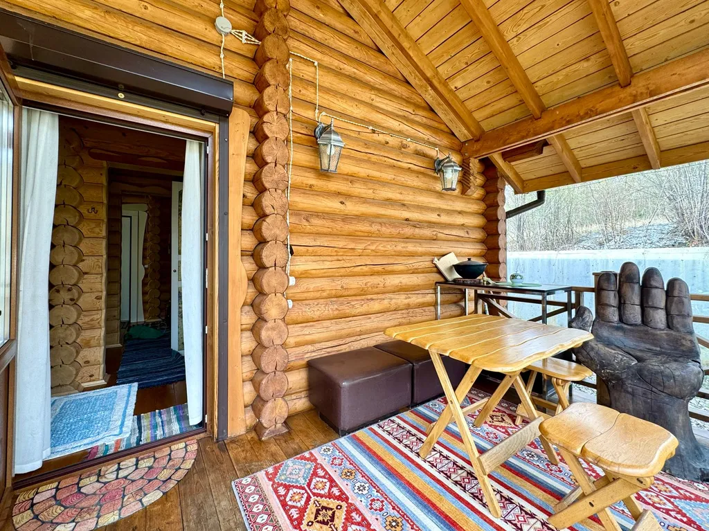 Домик с баней Азазель в лесу