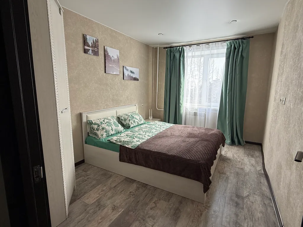 Уютная чистая квартира — аренда посуточно в Братск