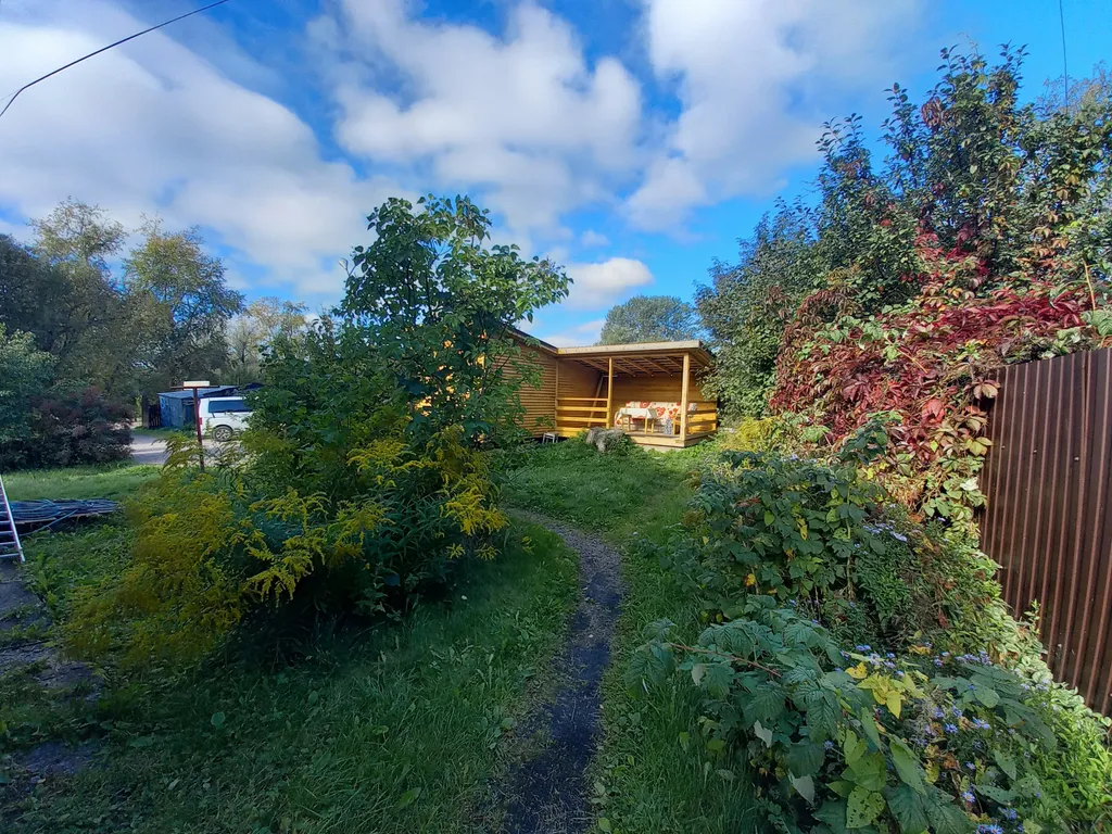 Часть дома в городе