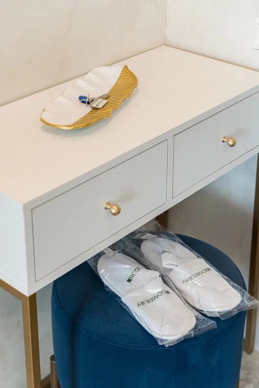 Апартаменты у Дана молл с видом на озеро