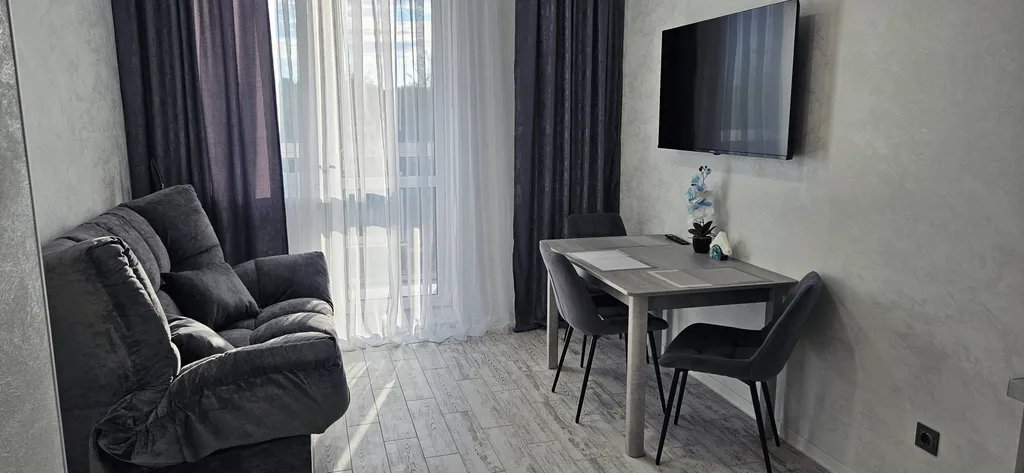 Квартира Квартира Новая светлая евродвушка в центре города — Калининград