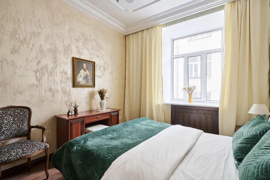 Квартира 4-комнатная квартира на Арбате в тихом месте, центр Москвы — Москва