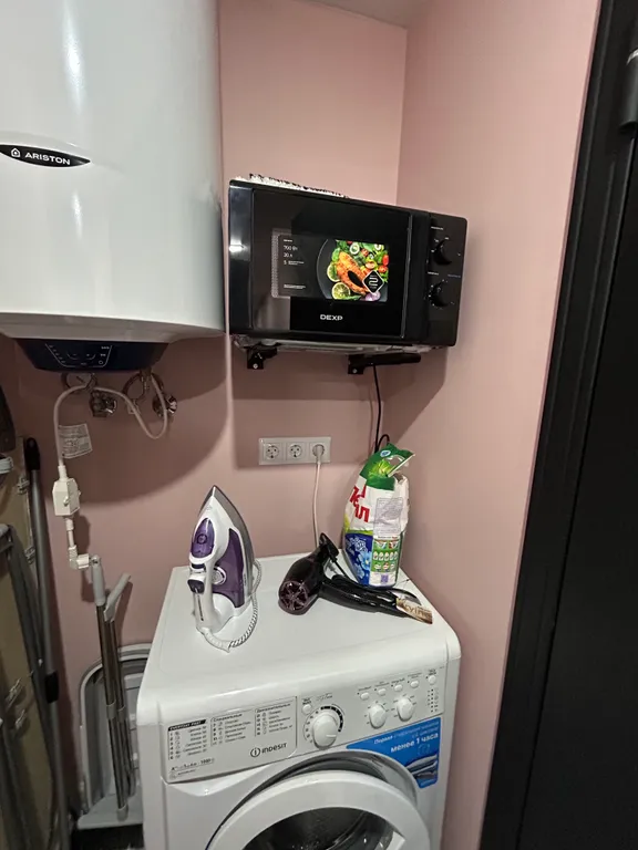 Рядом с метро Заельцовская