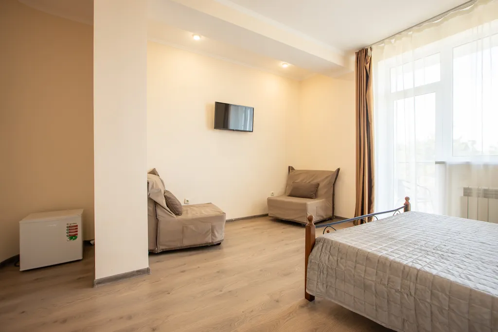 Четырёхместная комната-комфорт с балконом