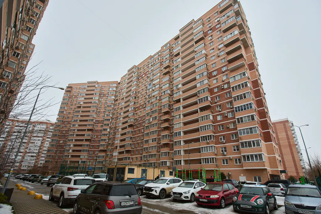 Квартира Однокомнатная квартира рядом с ТЦ Красная площадь — Краснодар
