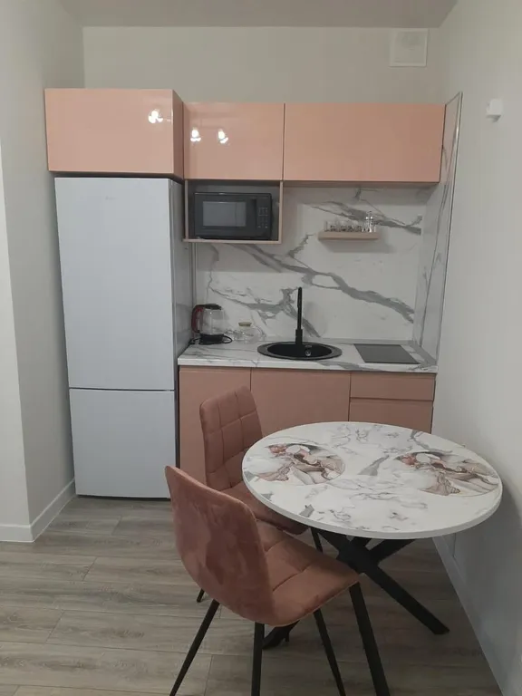 Уютная квартира с видом на горы и бассейн