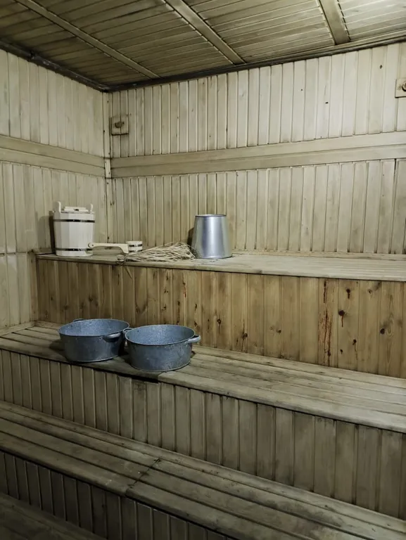 Дом с баней, беседкой и мангальной зоной для отдыха