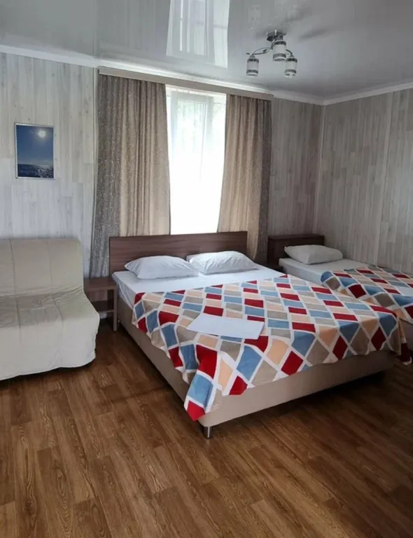 Квартира Классический трехместный номер с дополнительным местом — аренда посуточно в Архипо-Осиповка