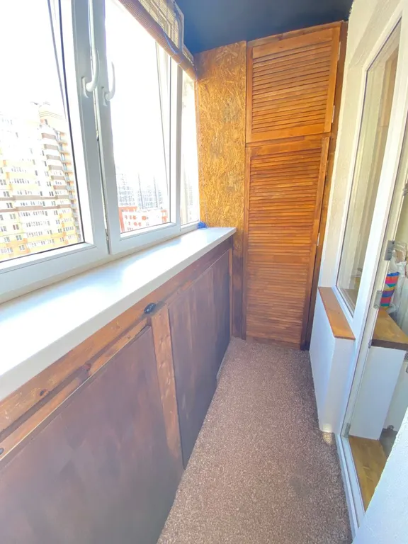 Однокомнатная квартира с угловой ванной и кондиционером