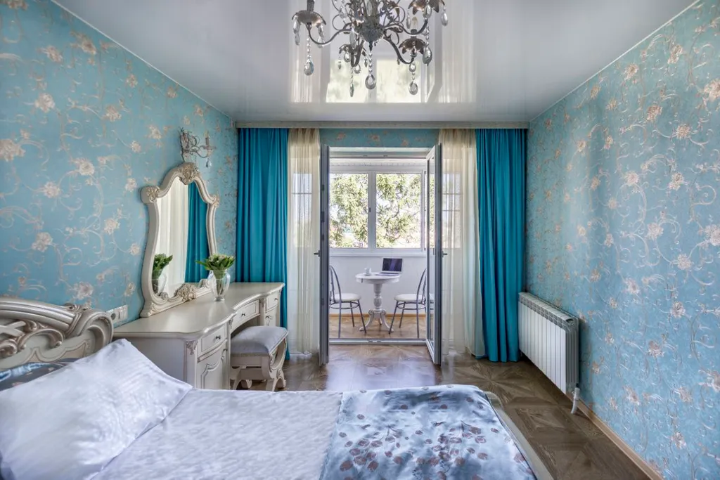 Квартира с видом на Вознесенский собор и площадь Победы