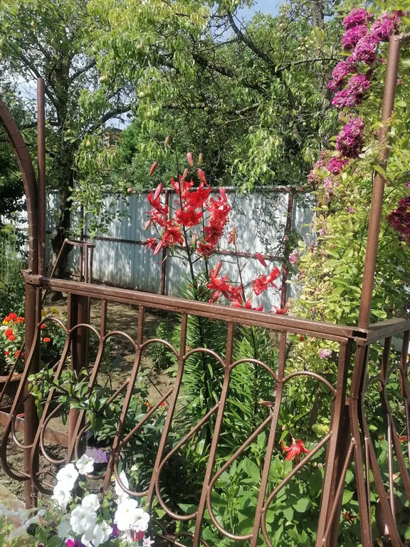 Коттедж Небольшой, уютный дом в центре города — Кисловодск