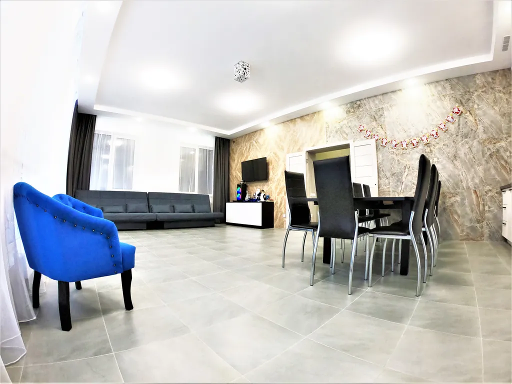 5-комнатный Дом