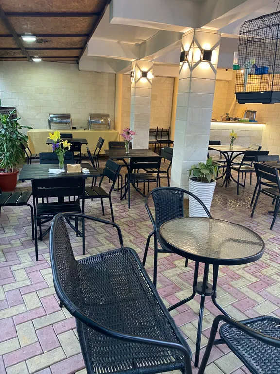 Уютный номер с бассейном