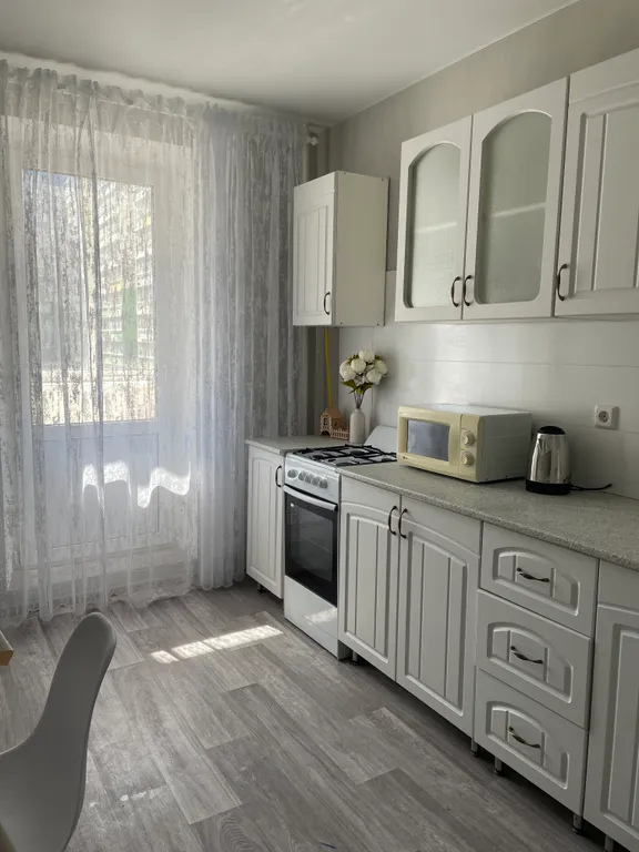 Уютная 1-комнатная квартира — аренда посуточно в Альметьевск