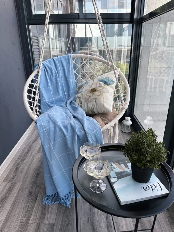 Квартира Студия с панорамной лоджией у арены Трактор — аренда посуточно в Челябинск