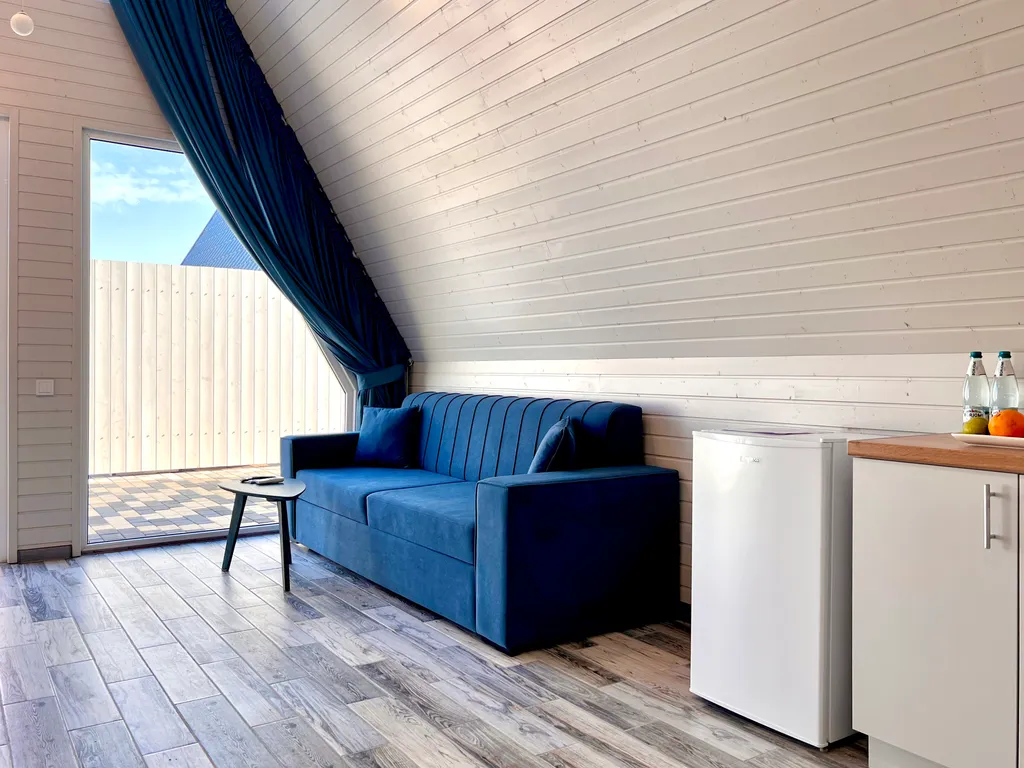 Четырёхместный коттедж у моря