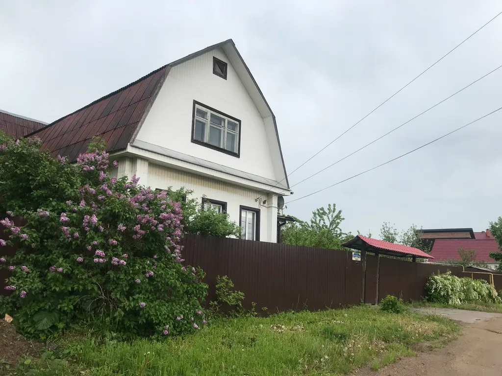 Уютный дом в тихом районе центра города