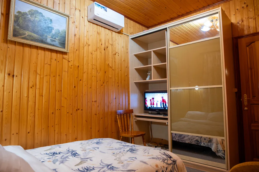 Дом с бассейном и сауной в 5 минутах на автомобиле до Коломенского Кремля