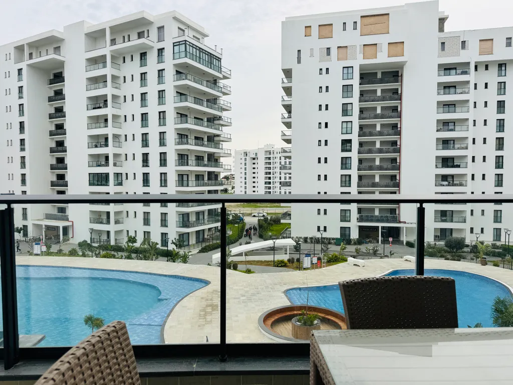 Просторные апартаменты на берегу моря