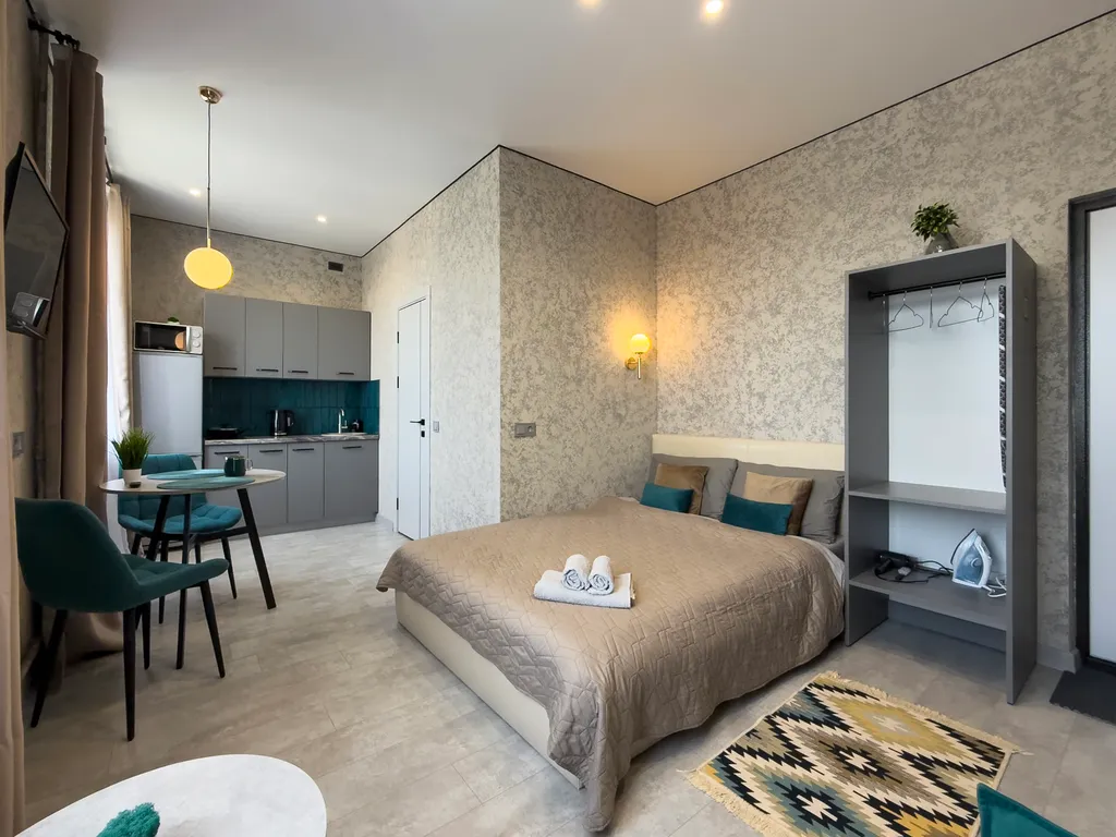 Стильная квартира-студия в центре