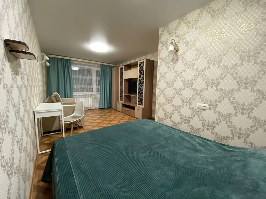 Уютная квартира с камином