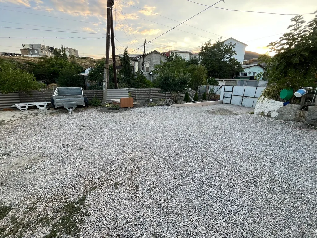 Трёхкомнатный дом под ключ без хозяев и соседей на территории