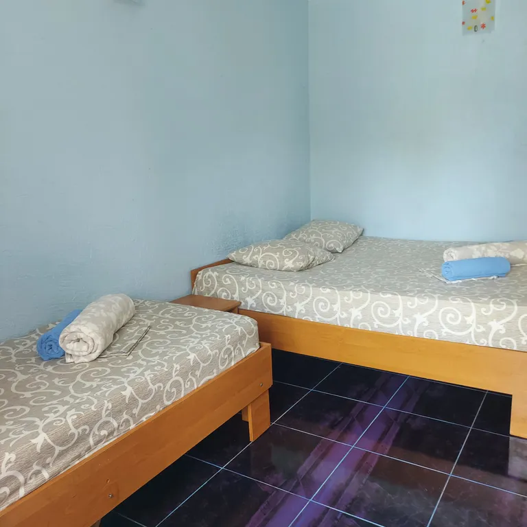 Крымский дворик у моря