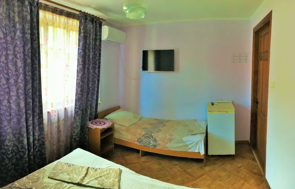 Квартира Комната — аренда посуточно в Солоники