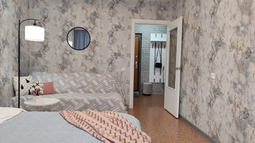 Чистая, уютная, светлая 1-я квартира в Кировском районе