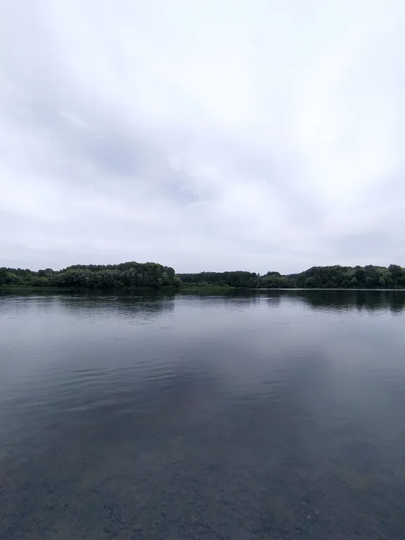 Уютная квартира на берегу реки