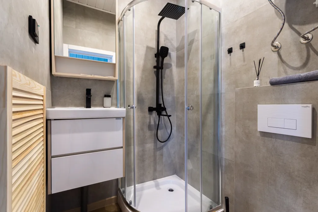 Уютный домик среди сосен