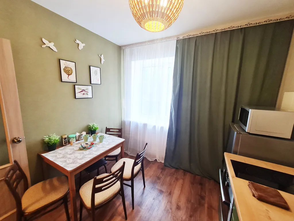 Квартира напротив Оперного Театра