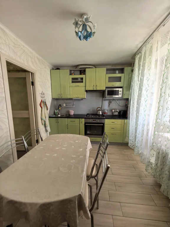 Уютная квартира в шаговой доступности море и парк