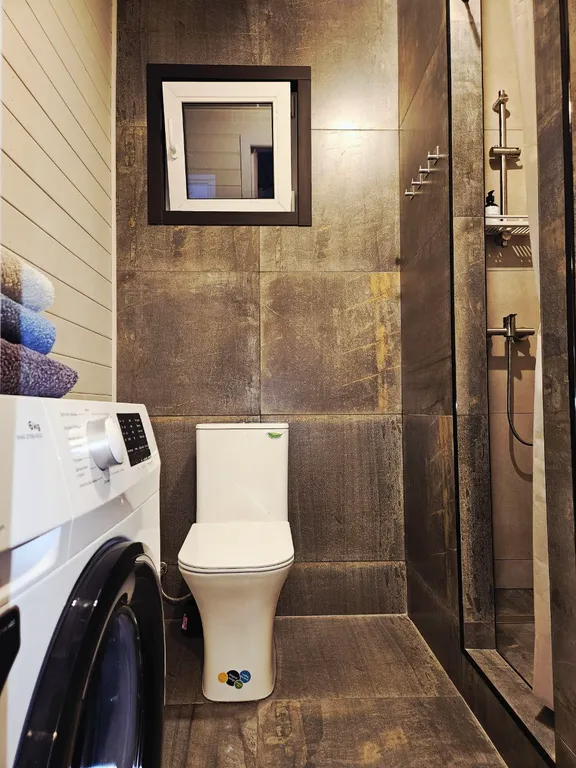 Уютный домик с большой террасой