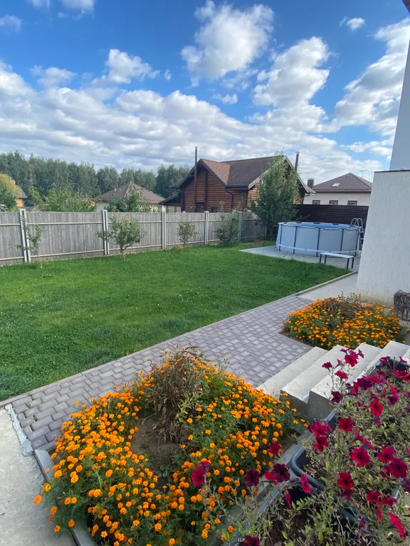 Загородный дом с баней на дровах