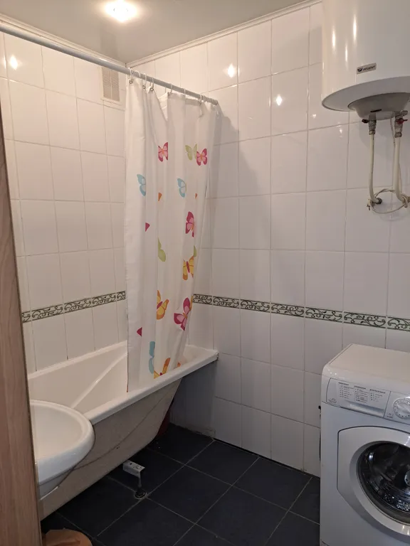 2-комнатная просторная квартира с выездом на мост