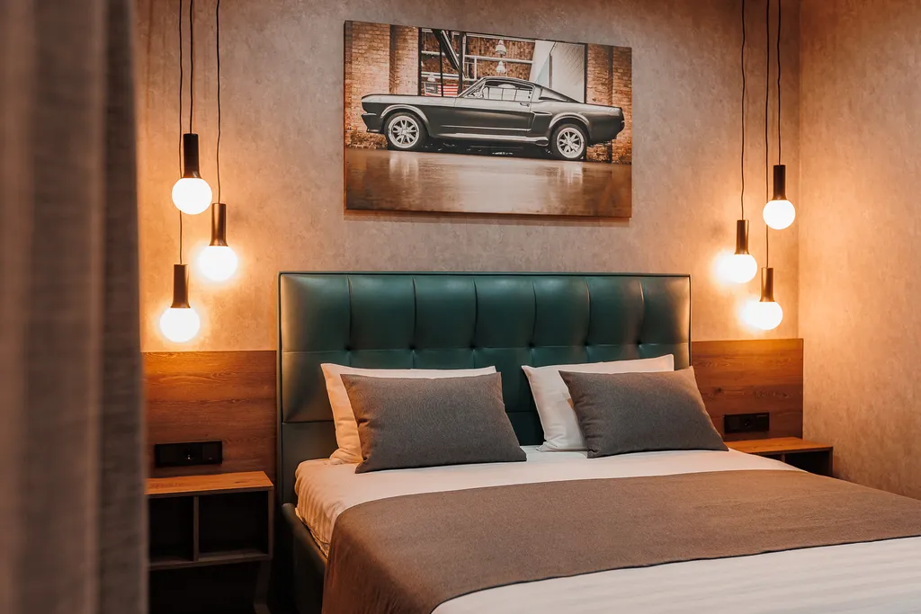 Апартаментs Гараж - холостяцкий люкс в самом центре