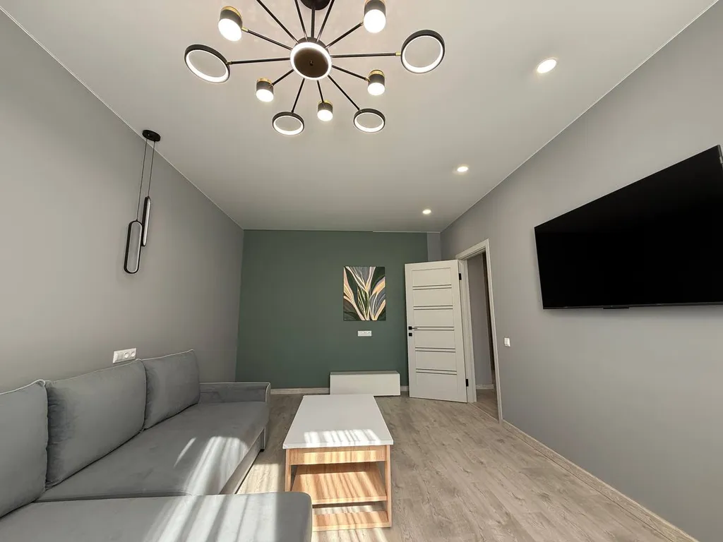 Квартира в 5 минутах пешком до Парка облаков. Парк Галицкого