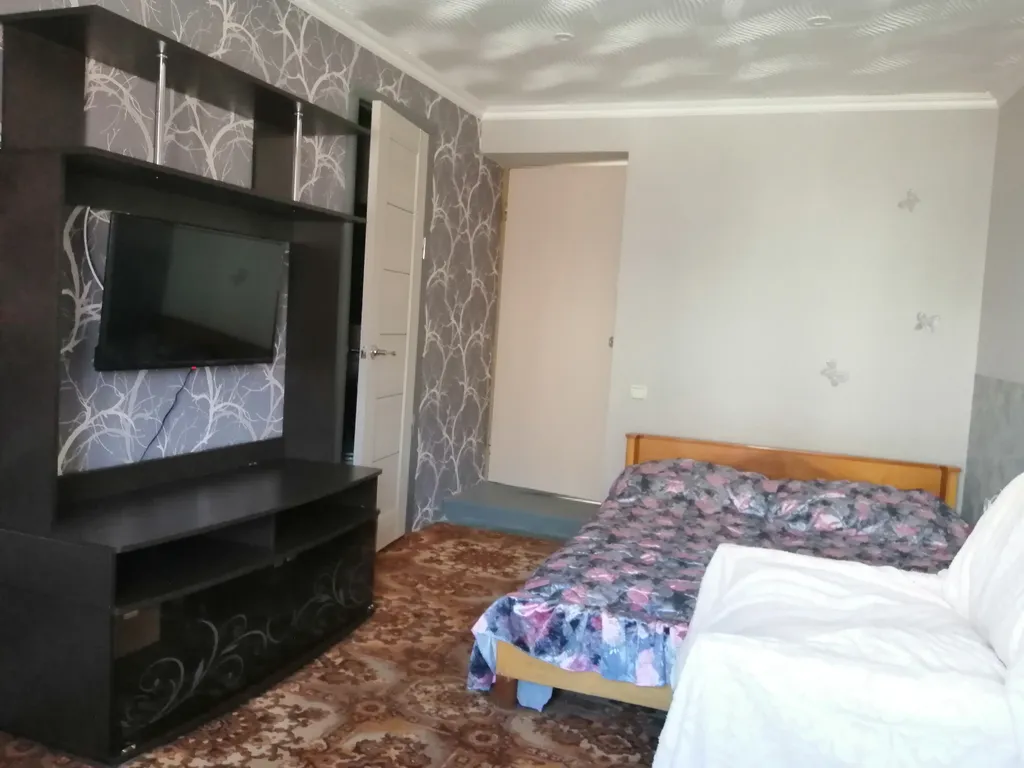 Квартира 1-комнатная Квартира — Евпатория