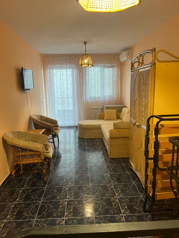 Квартира У моря — аренда посуточно в Отрадное