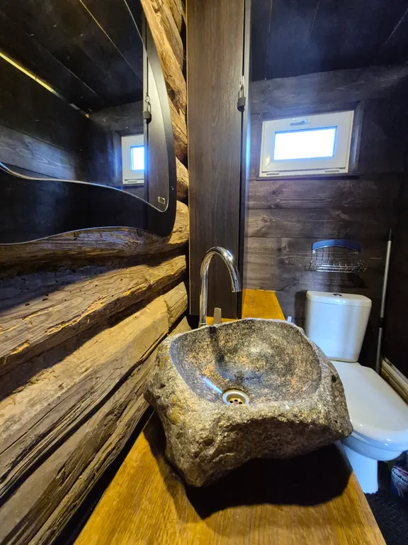 Деревенский дом, как в детстве, у реки Березена