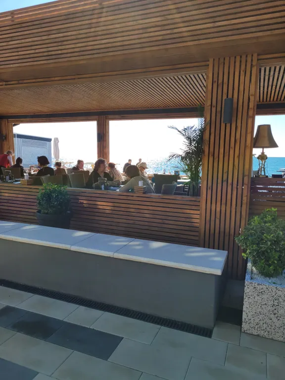 Квартира с террасой от моря в 100 метрах