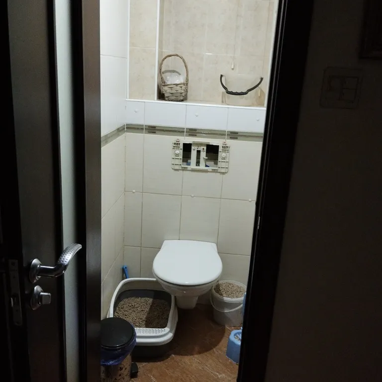 Уютная комната в трёхкомнатной квартире