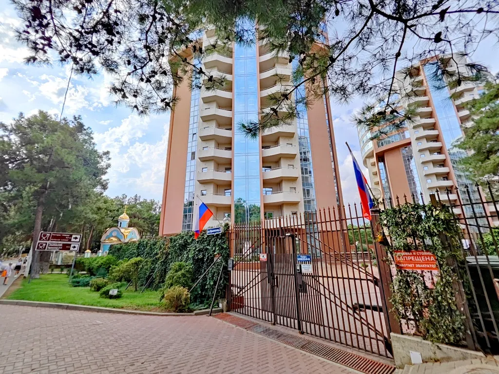 Стильная квартира на первой линии