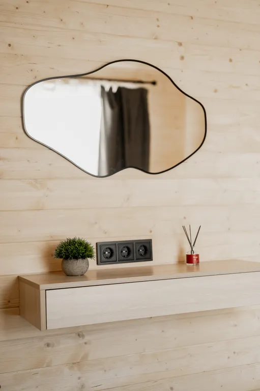 2-комнатный котедж на границе с лесом, 57м²