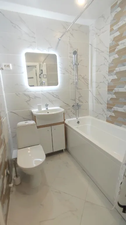 Центр, евро двушка, новый дом