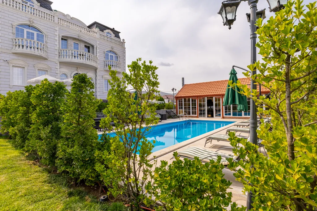 Коттедж Shindisi Residence, VIP Villa — аренда посуточно в Тбилиси