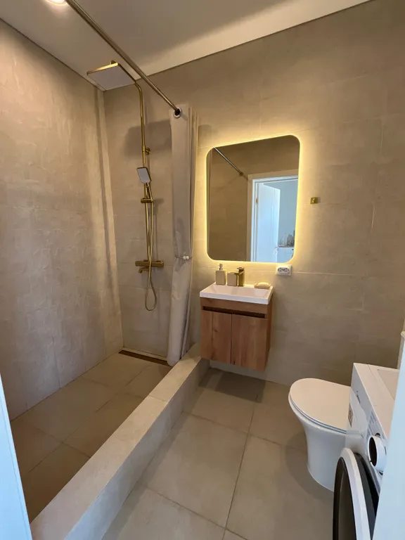 Апартаменты с кухней-гостиной и спальней